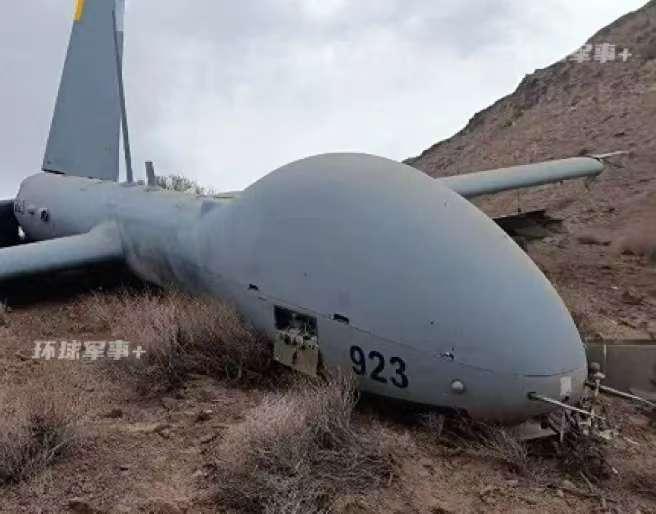 太绝了！伊朗简直气场拉满，不费一枪一弹、不损一兵一卒，凭借强悍电子战实力，成功干