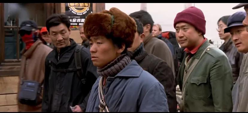 这几天打算去看看王宝强导演的电影《八角笼中》。一直对王宝强有好感，但他从演员转身