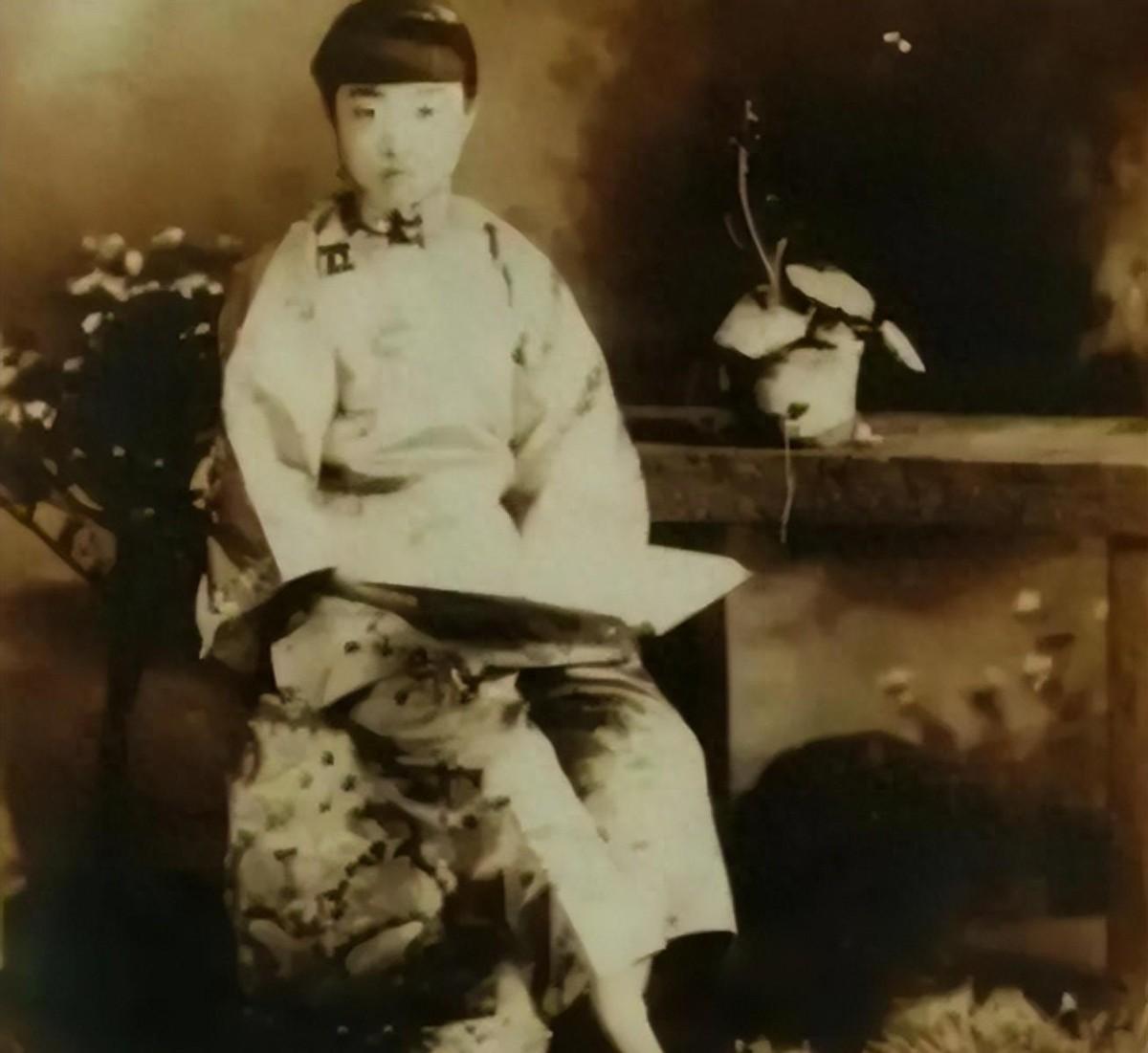 她18岁嫁给毛主席，一生端庄贤惠且为人正直，建国后毛主席为她做出特殊破例！

1