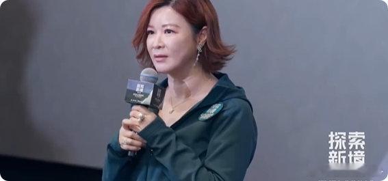 杜华对王一博的牵挂藏不住！13 岁就跟着她，从骄傲到叮嘱安全，家人般的关心真的太