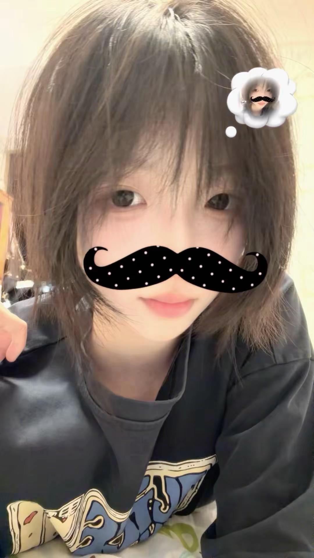 我只是一个可爱的女孩，抱歉！