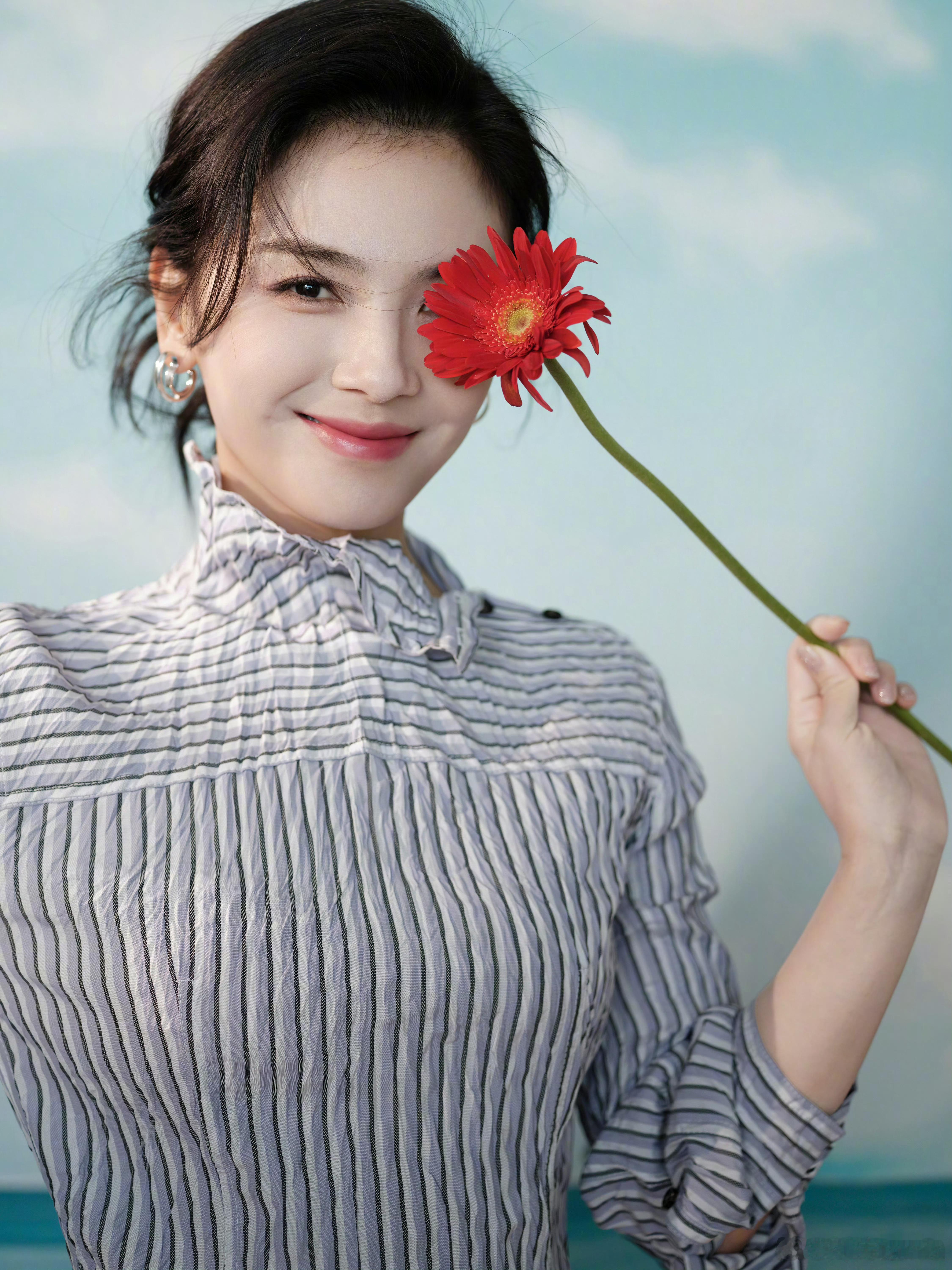 被那年今日里的刘涛美到了