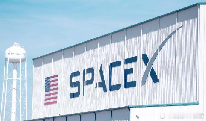 曝SpaceX已开始挑选投行知情人士称，SpaceX 高管开始启动挑选华尔街银行