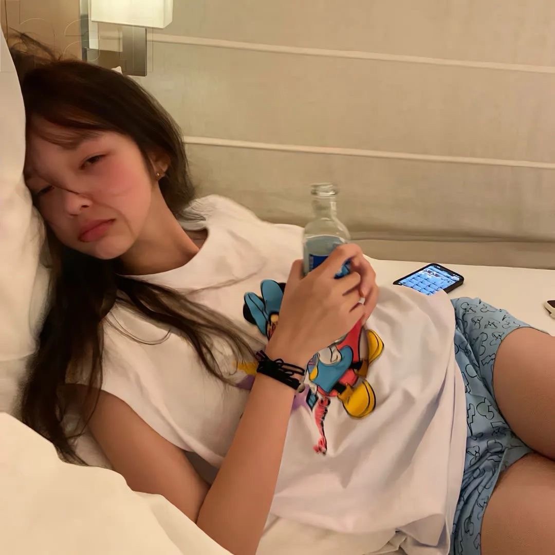 🍻 ⁾⁾ ℂ𝕙𝕖𝕖𝕣𝕤酒还是很温柔，生活还是太烧喉 ​​​