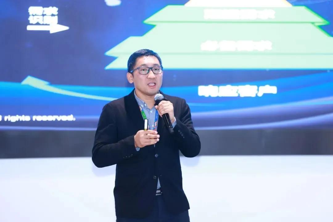 产品交付如何做到绿色低碳？这两天，联想举办了主题为“算领AI时代 筑基智能变革”