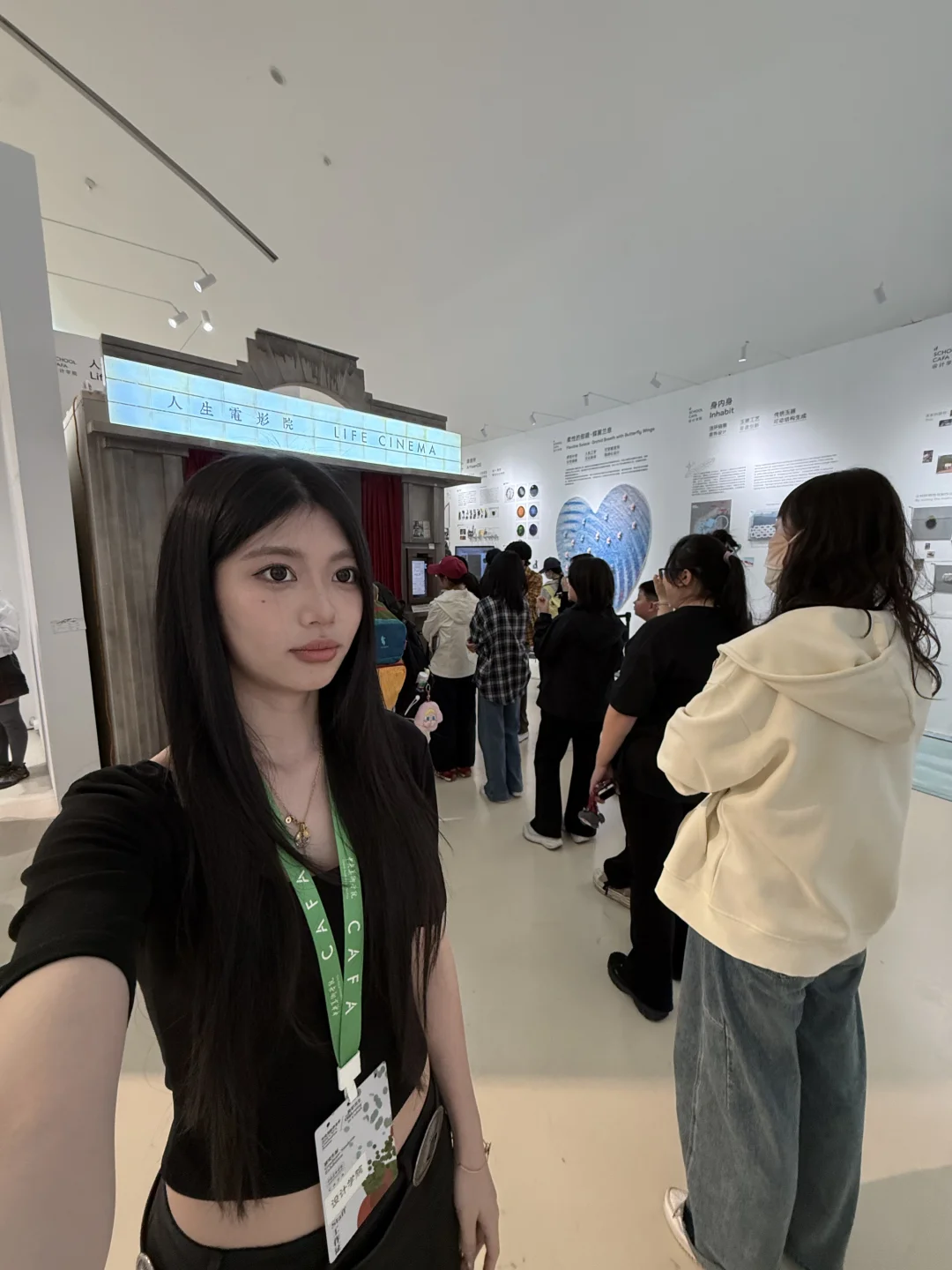 把央美毕设干成环球影城了