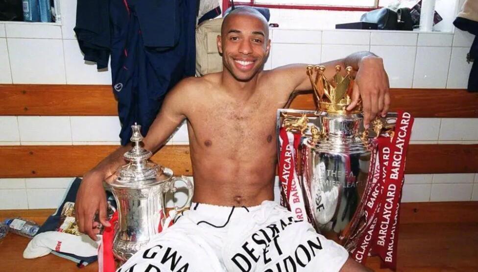 BBC官方宣布，阿森纳与法国传奇前锋亨利将获得2025年BBC年度体育人物颁奖典