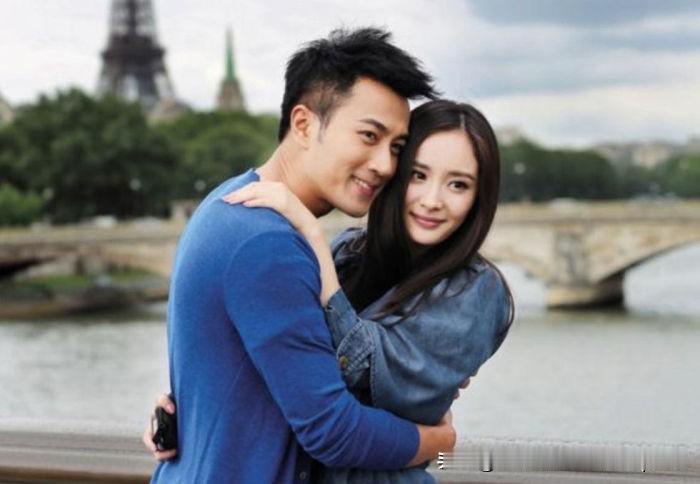 携手走过大半辈子的晨昏
一同熬过清贫，一同抚育子孙
原以为风雨尘埃落定
晚年只剩