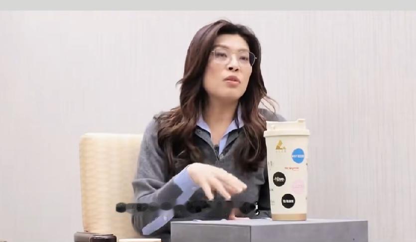 国民党主席郑丽文:希望2028年国民党能够重返执政，到时候两岸更大规模开放。
