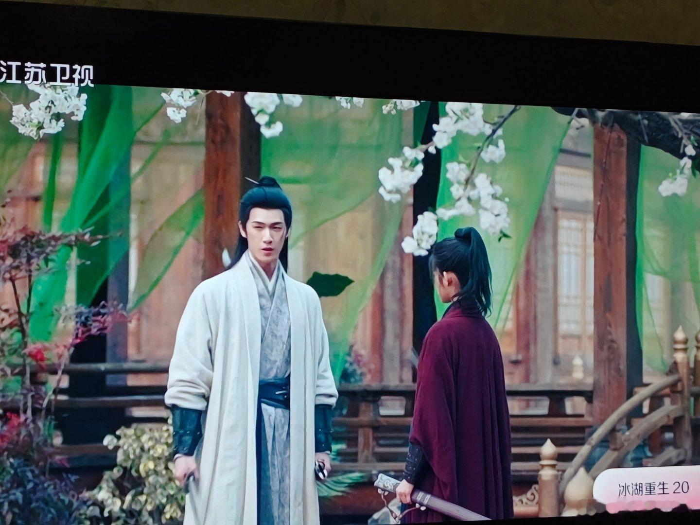 黄杨这就演上女主了？方方面和李昀锐不配！ 