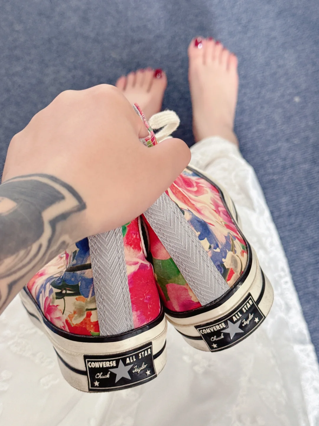 帆布鞋配长裙 YYDS！