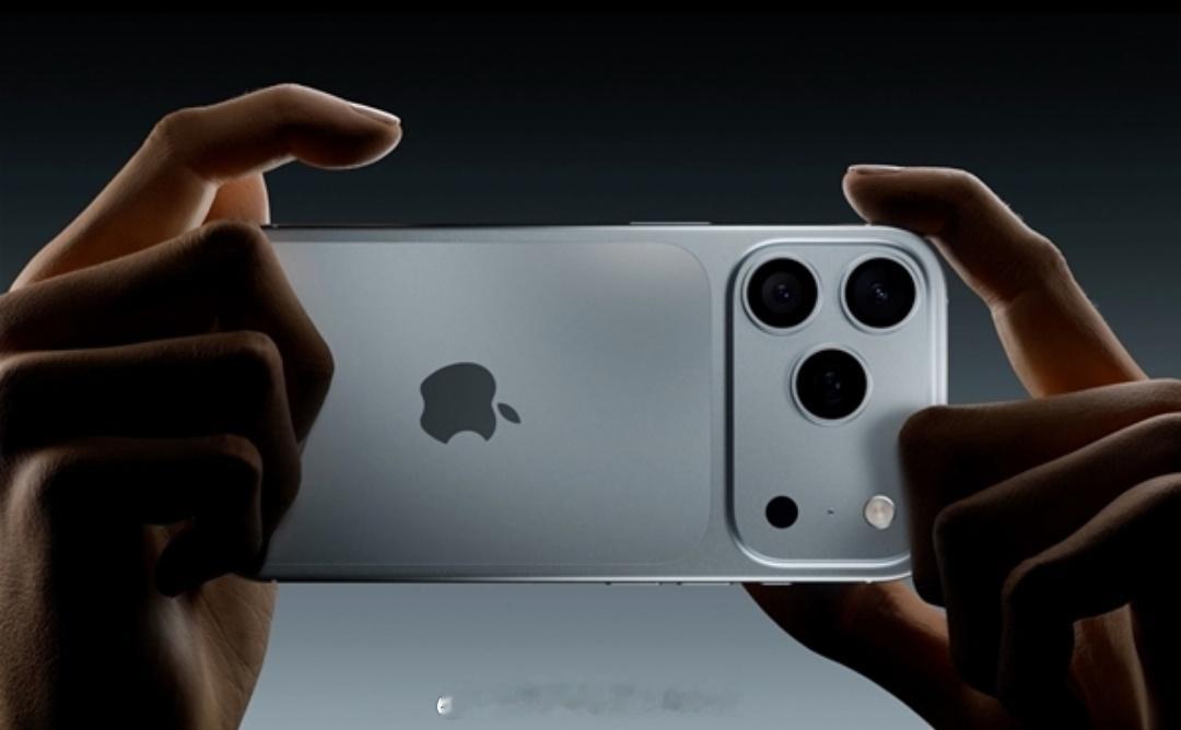 iPhone17Pro放弃钛金属原因   为极致轻薄，选更轻的铝合金；A19 P