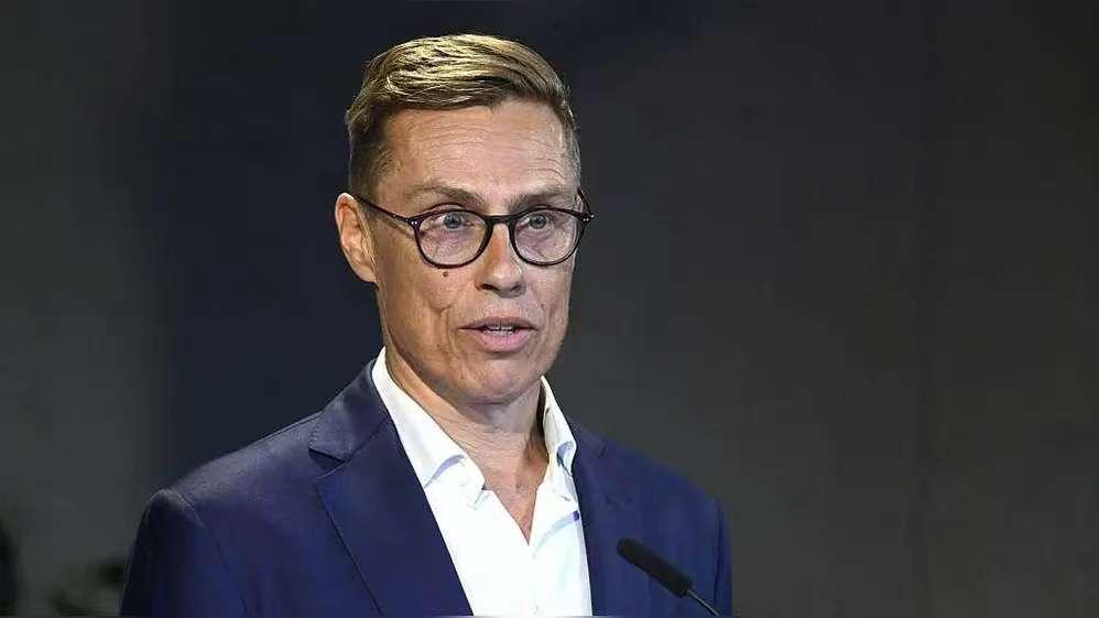 芬兰总统太强硬了！芬兰总统斯塔布表示，欧洲在没有美国帮助的情况下，依然有能力自己