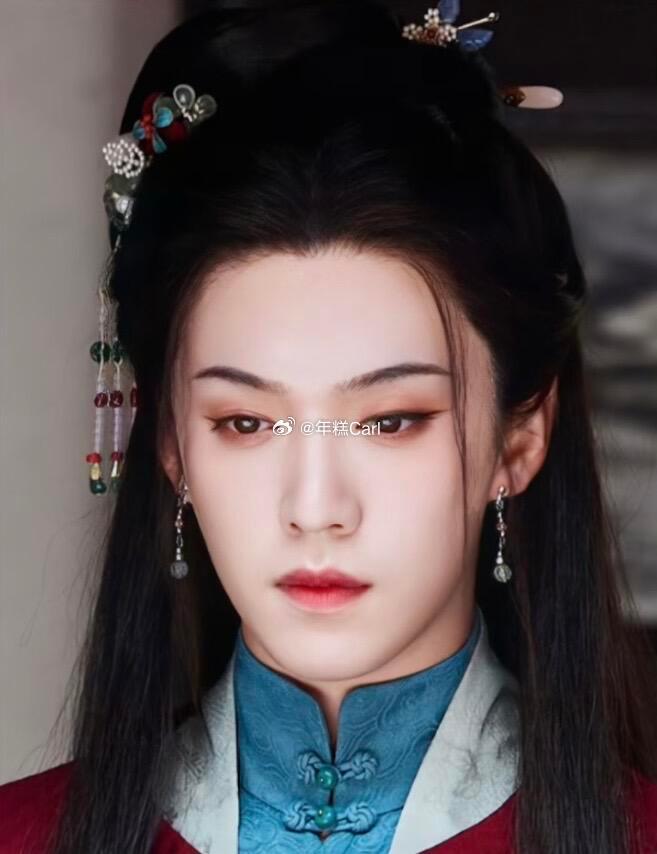 内娱男明星男扮女装造型 ​​​