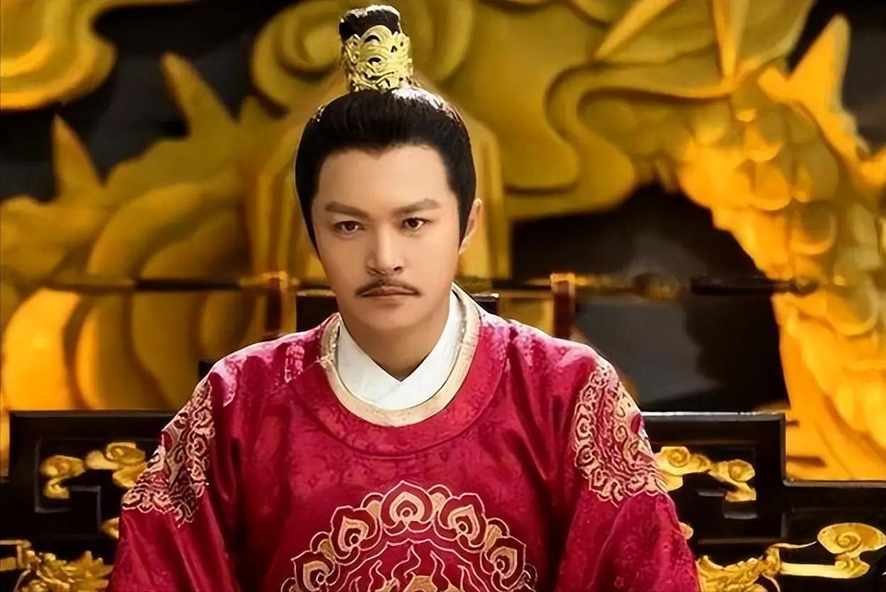同样是抢皇位，为什么李世民比朱棣名声好？这事得从他俩夺权的方式大小说起。
李世民