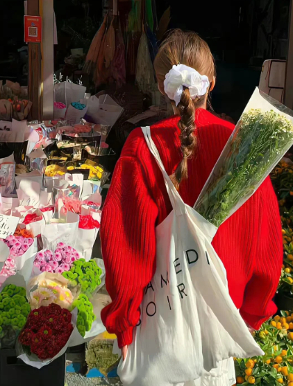 “本命年文案 | 挑一句送给自己”𝟭.“不去计较了，放过自己”   𝟮.“允