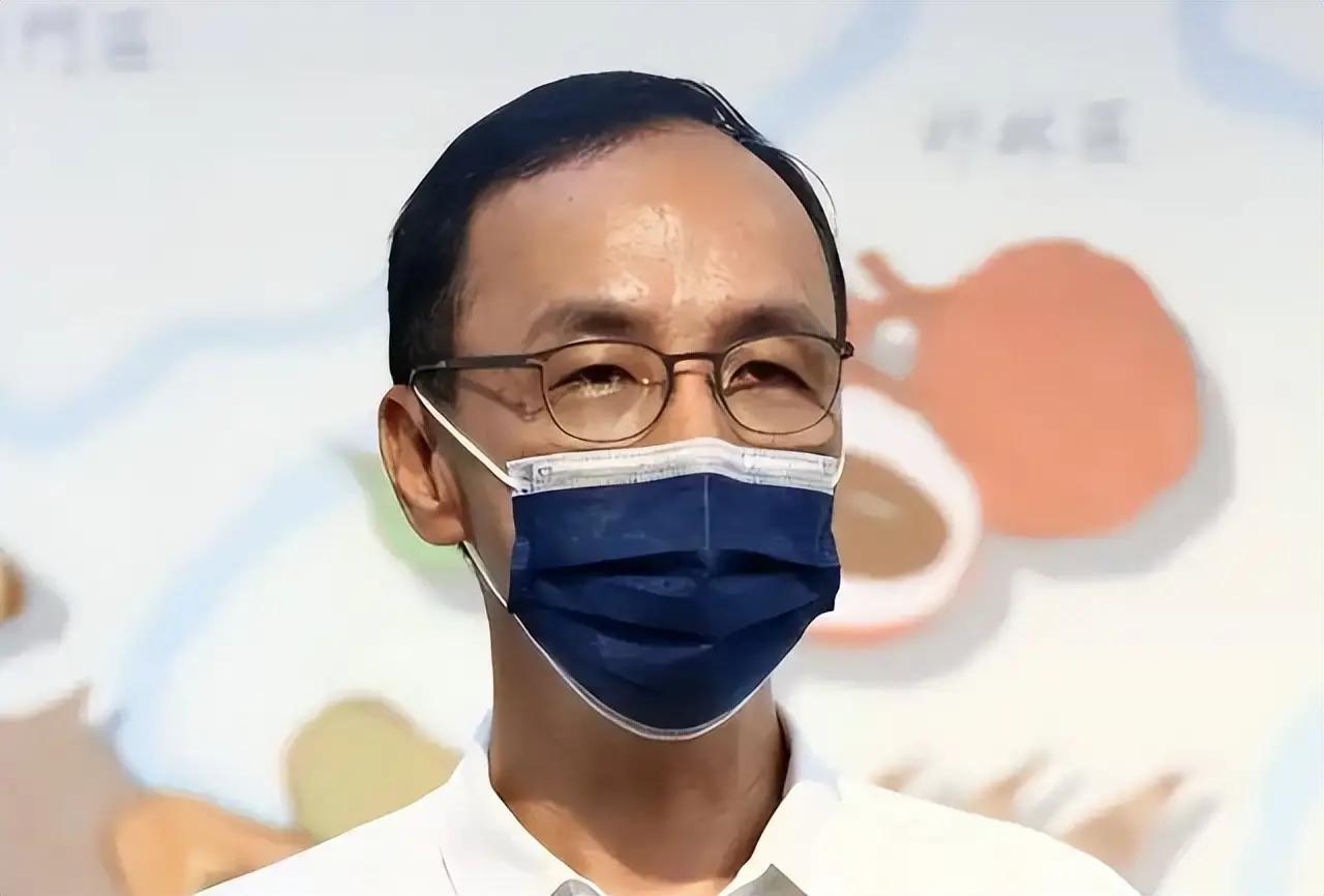 10月15日，台北市长蒋万安到台当局行政机构参加会议，当面跟卓荣泰讨论松山机场迁