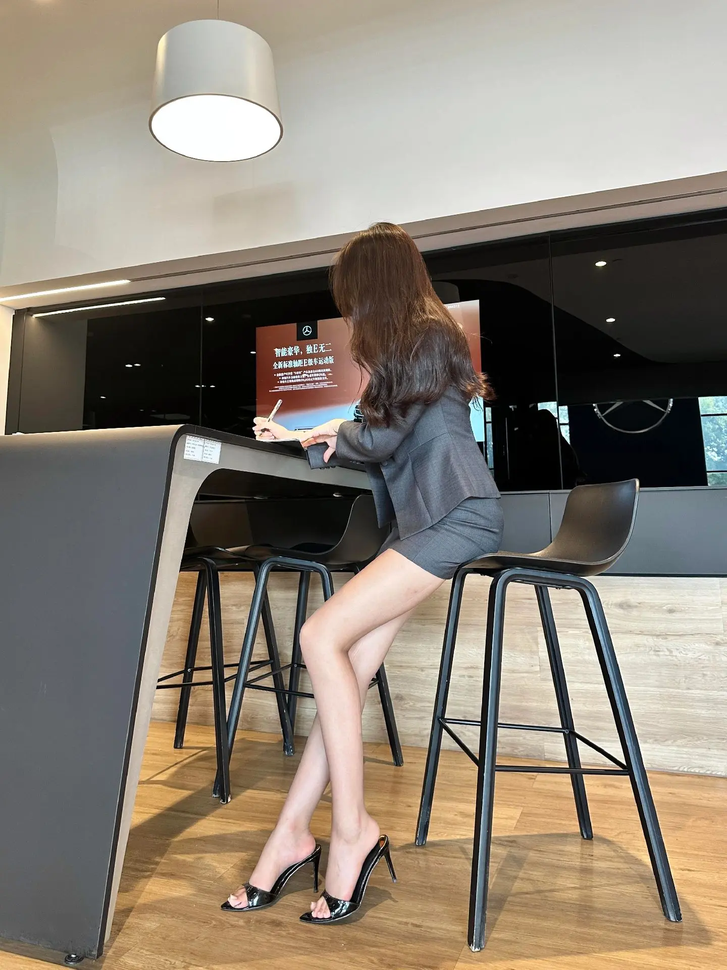 今日霜降，年年秋色最深处，岁岁霜降如期至，秋天的最后一站，所有惊喜即将...