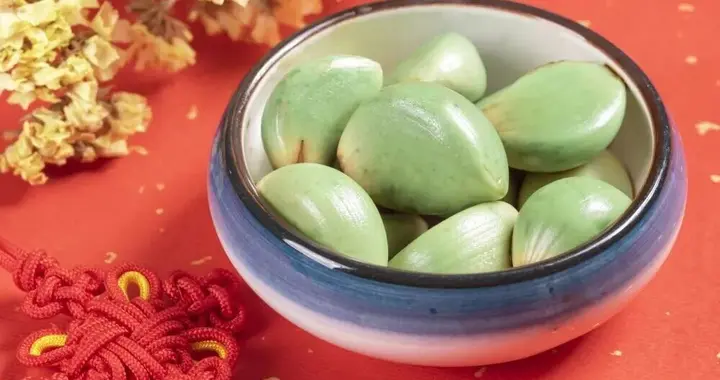 泡腊八蒜，醋酸度越高越好