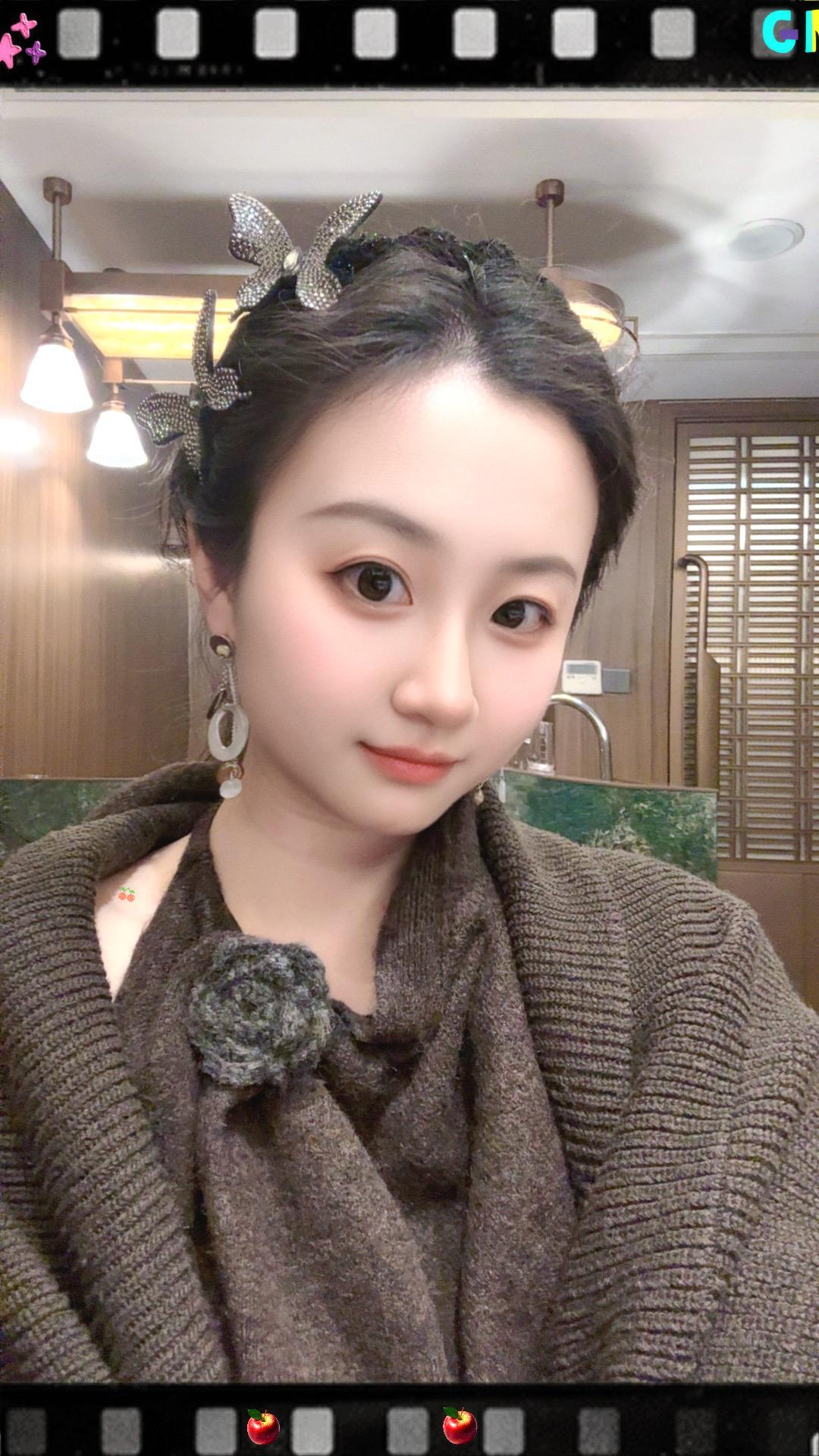 仿佛你只需静静看我一眼