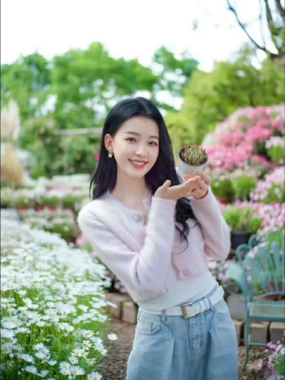 孙怡说东北人天生社牛我家那闺女孙怡直播这段必须剪进名场面！讲东北大姐的时候那股子