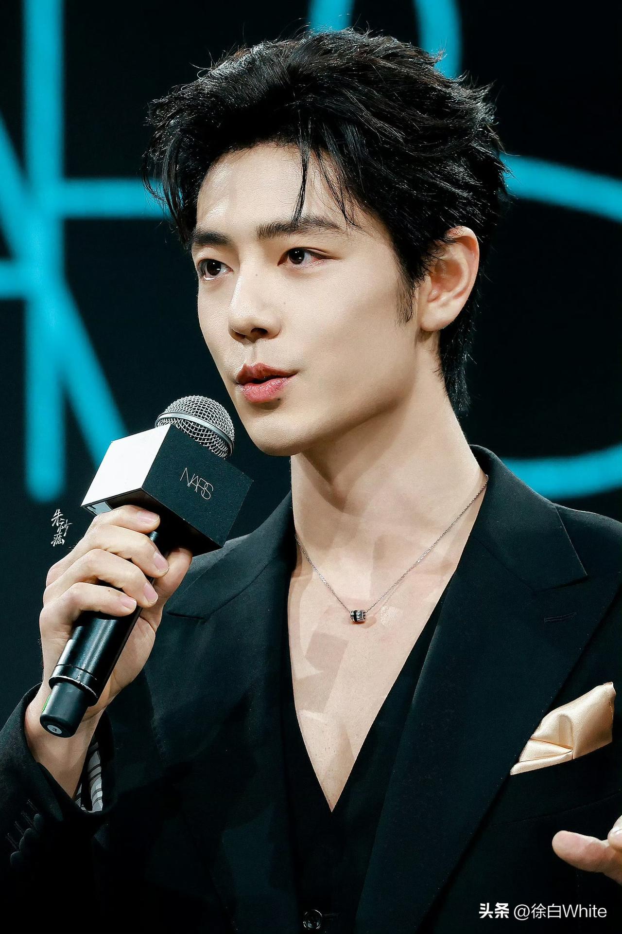 3月20日，肖战今年行程安排真的很紧凑！
剧粉好消息，肖战《十日终焉》后还会无缝