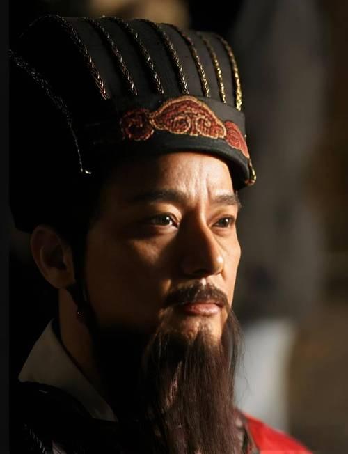 张居正的传奇：一位政治奇才的风云人生

在明朝万历年间，有一位宰相，他以非凡的智