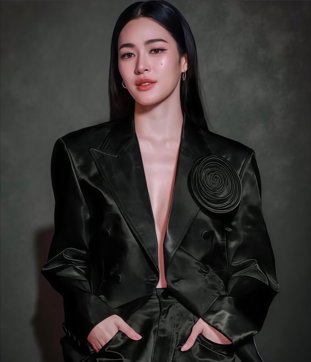 Linglingkwong_ 💙向全世界安利邝玲玲 ˵>ㅿ<˵“你是那种让人忍