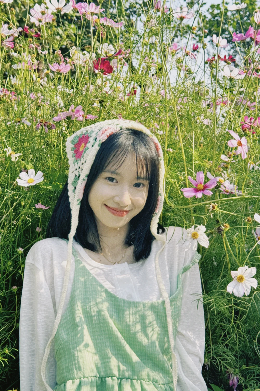墙角开了一朵小花🌸