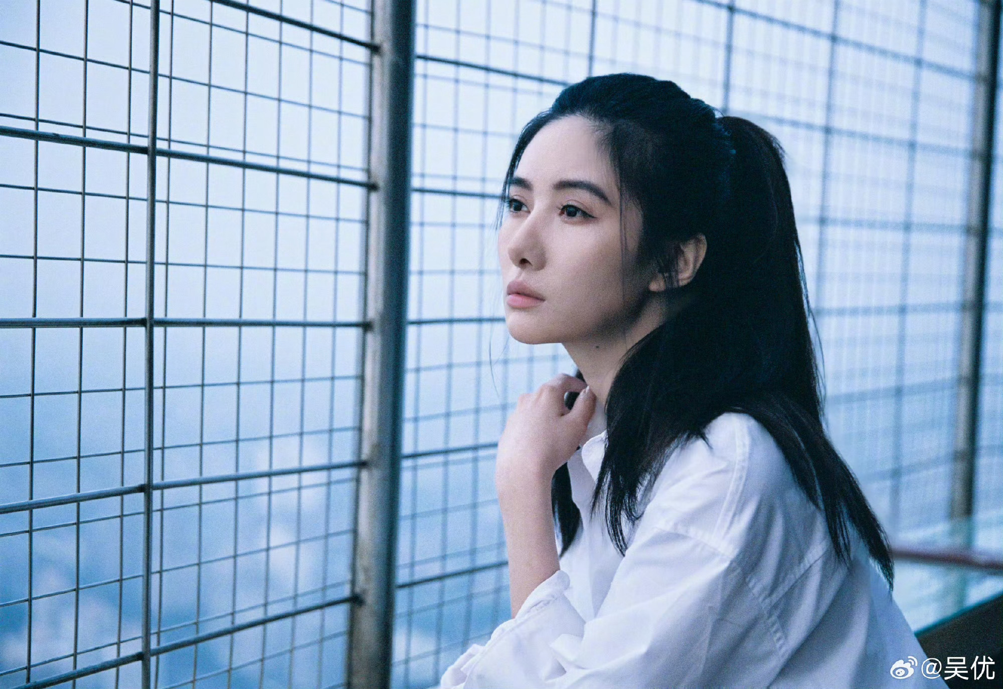 吴优贴脸开大周冬雨笑疯了😂😂这段戳我笑点了。。。吴优和周冬雨互怼好狠，句句扎