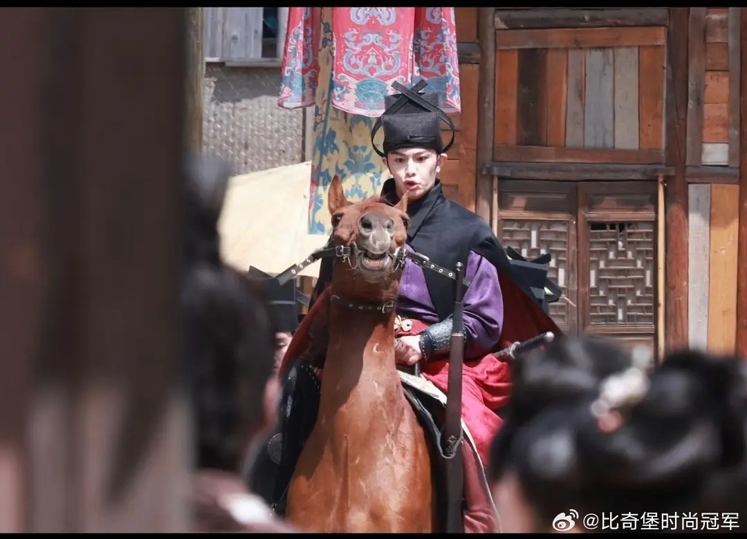 丁禹兮这次的妆造团队好像是艾文？哎 我服了 