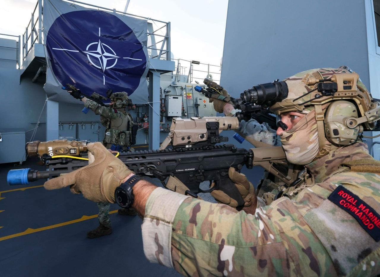 皇家海军陆战队在北约联合VBSS训练中 ​​​