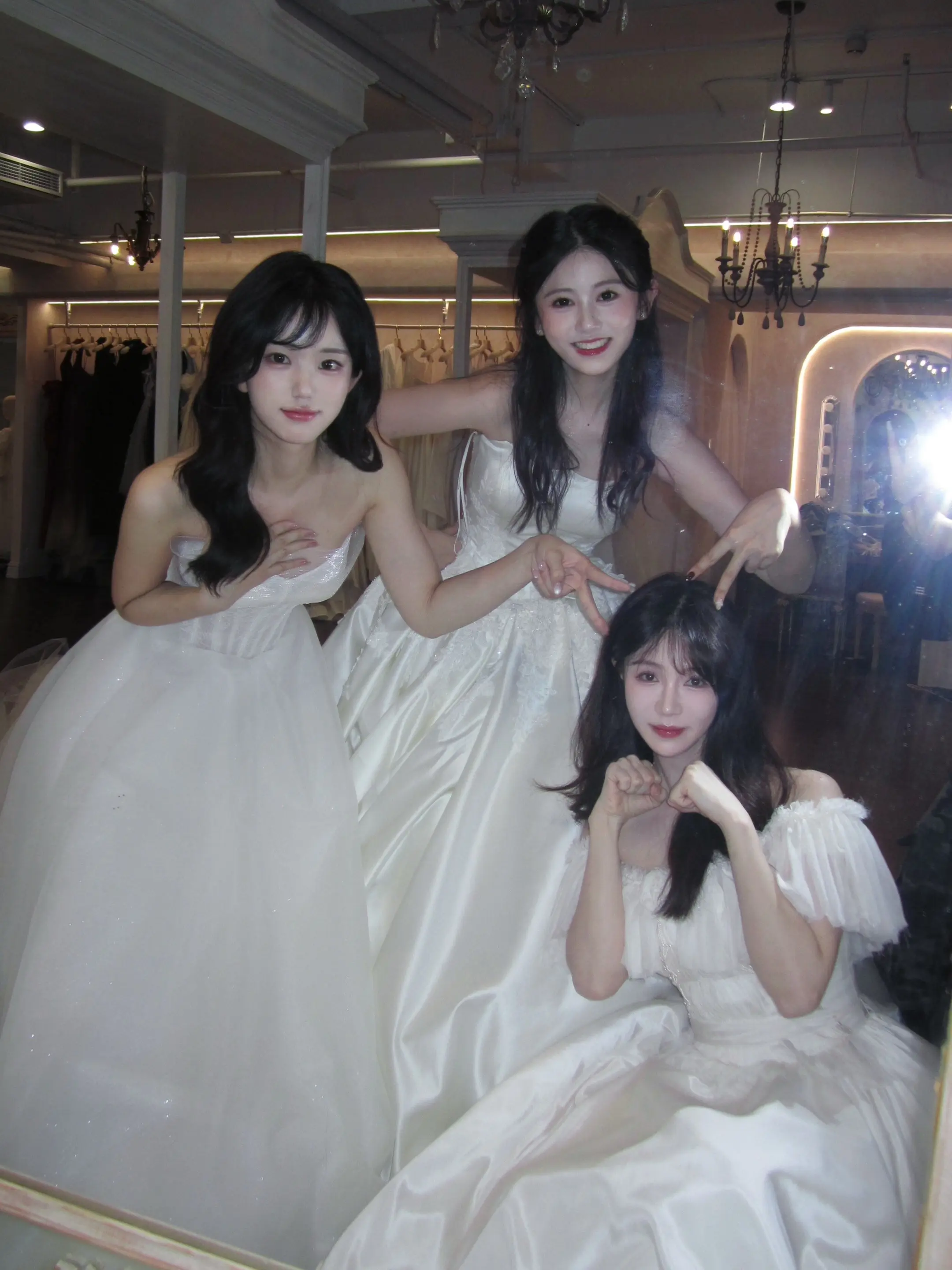 👰