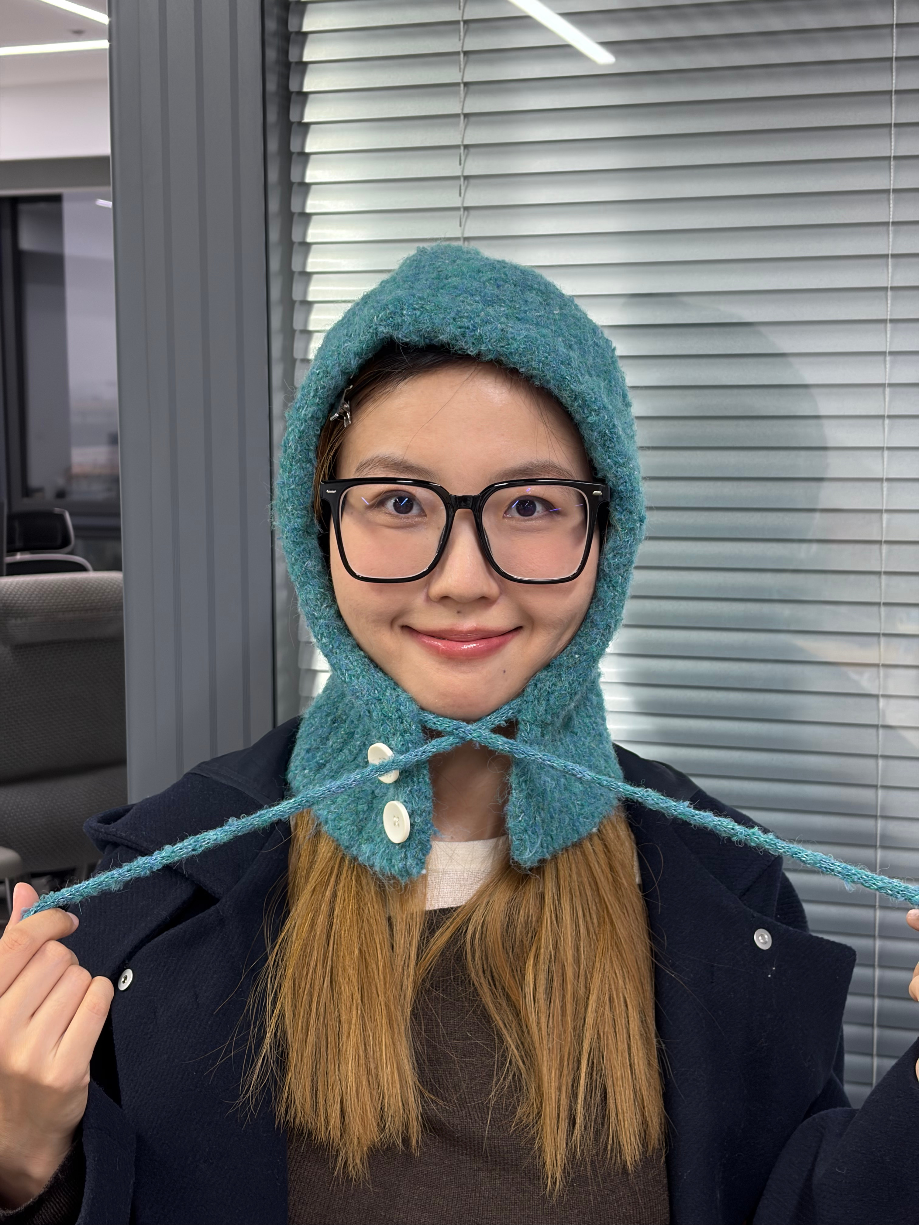 美丽问我她新买的帽子好看吗？我该怎么回答？