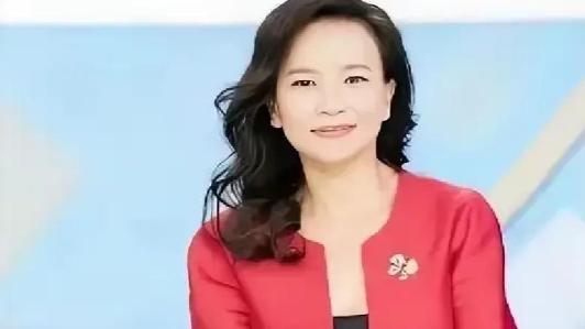 2020 年的一天，央视著名主持人成蕾，像往常一样在访谈节目中闲聊，可就在这时，