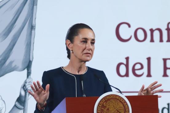 美国在美洲地区向来是说一不二，想让哪个国家听话，就使出各种手段施压，这次更是把矛