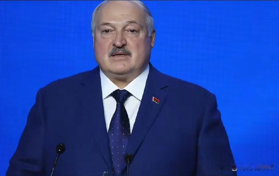 12月14日早上的最新消息速报，全都不容错过，第四条：卢卡申科特赦123名外国公