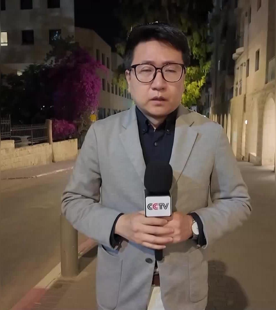 伊朗公布新消息：导弹无人机扑向多处美军基地，美伊较量重回海湾前线

7月9日凌晨