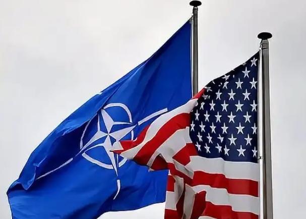 北约30国代表集体访日这事儿，明眼人都能看出，就是想抱美国大腿，做给中国看。20