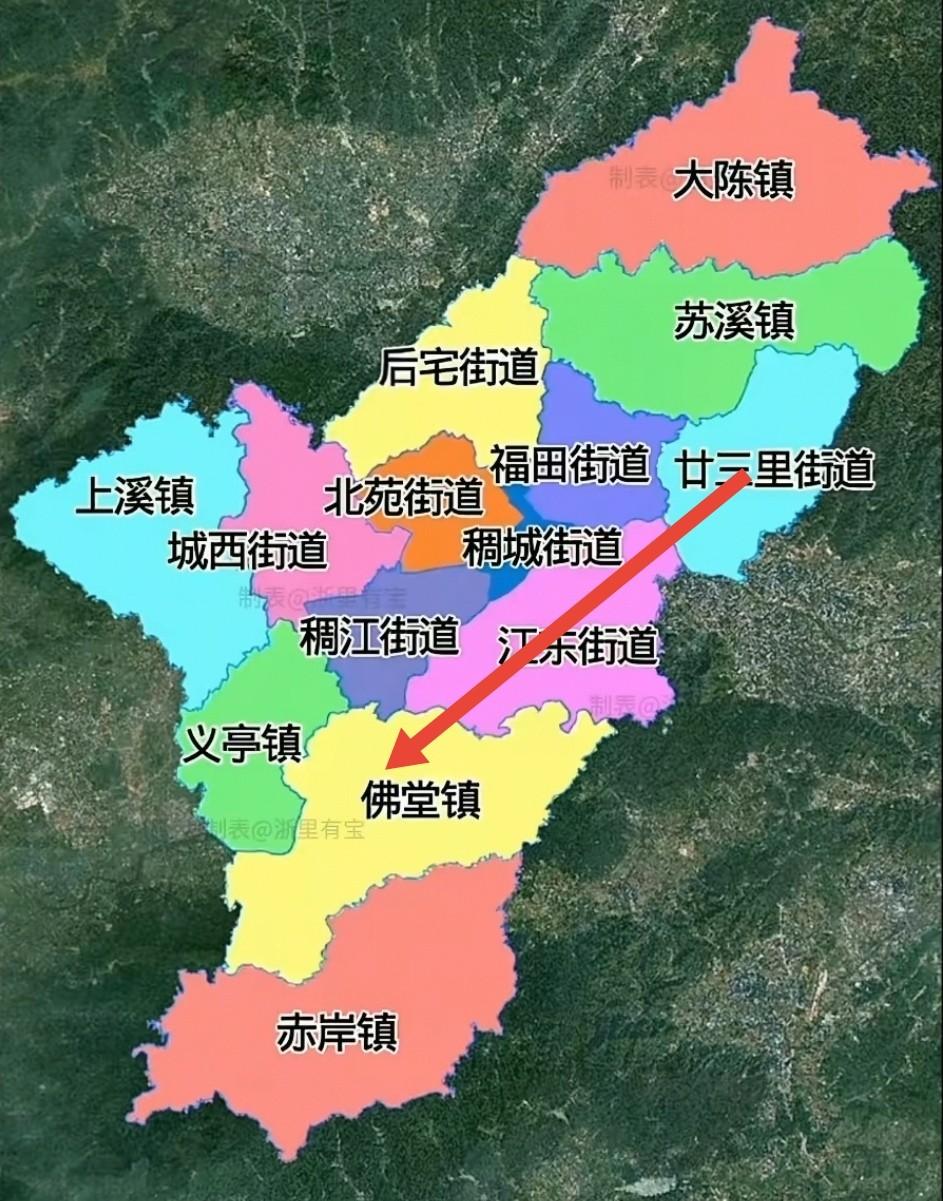 出口数量快五位数了，火车站扩建到浙江第二大规模，机场也在扩，高速一条接一条。
但