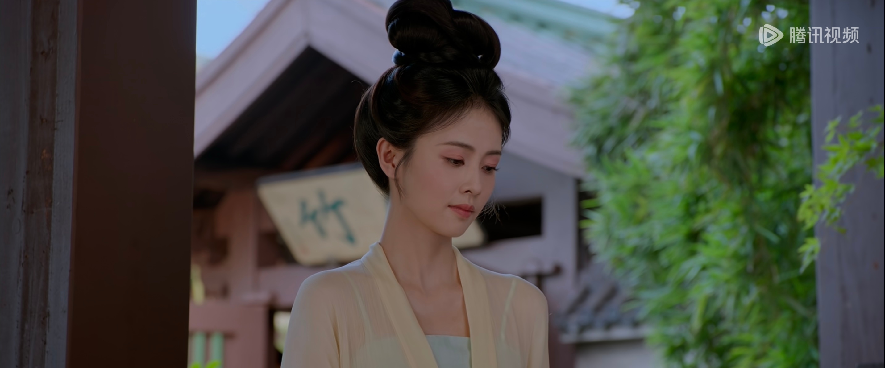 白鹿《莫离》正片镜头截图，不愧是林玉芬镜头很干净舒服，没有大磨皮和滤镜