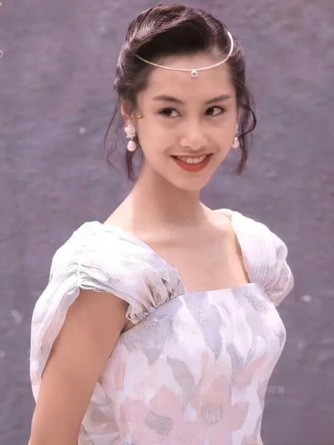 盘点女明星绝美婚纱造型林青霞、张柏芝、朱茵、刘诗诗、杨颖、杨幂、唐嫣、郭碧婷、奚