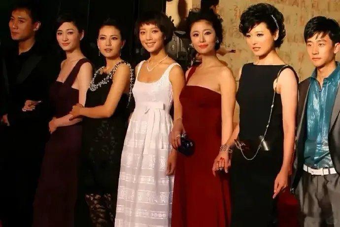 高圆圆，李小冉都是公认的大美女，和林心如同框都输了 