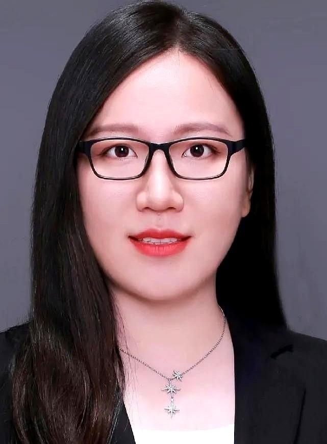 胡晓燕一回国就被西安交大贴上“青年拔尖”标签，背后算盘打得响：学校抢人、学科抢指