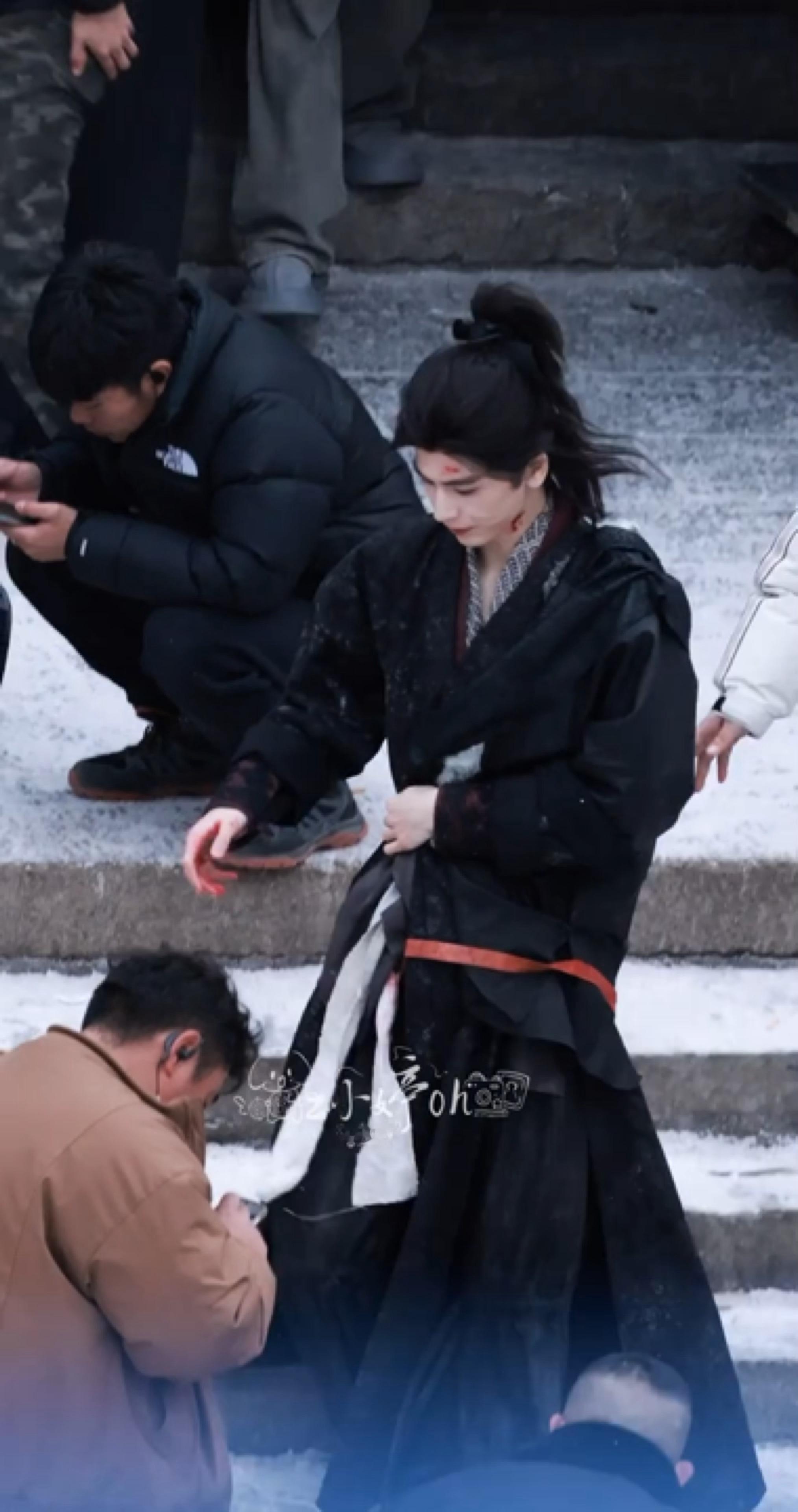 萧厉战损…🩸这真的是狼崽🐺张凌赫归鸾战损路透