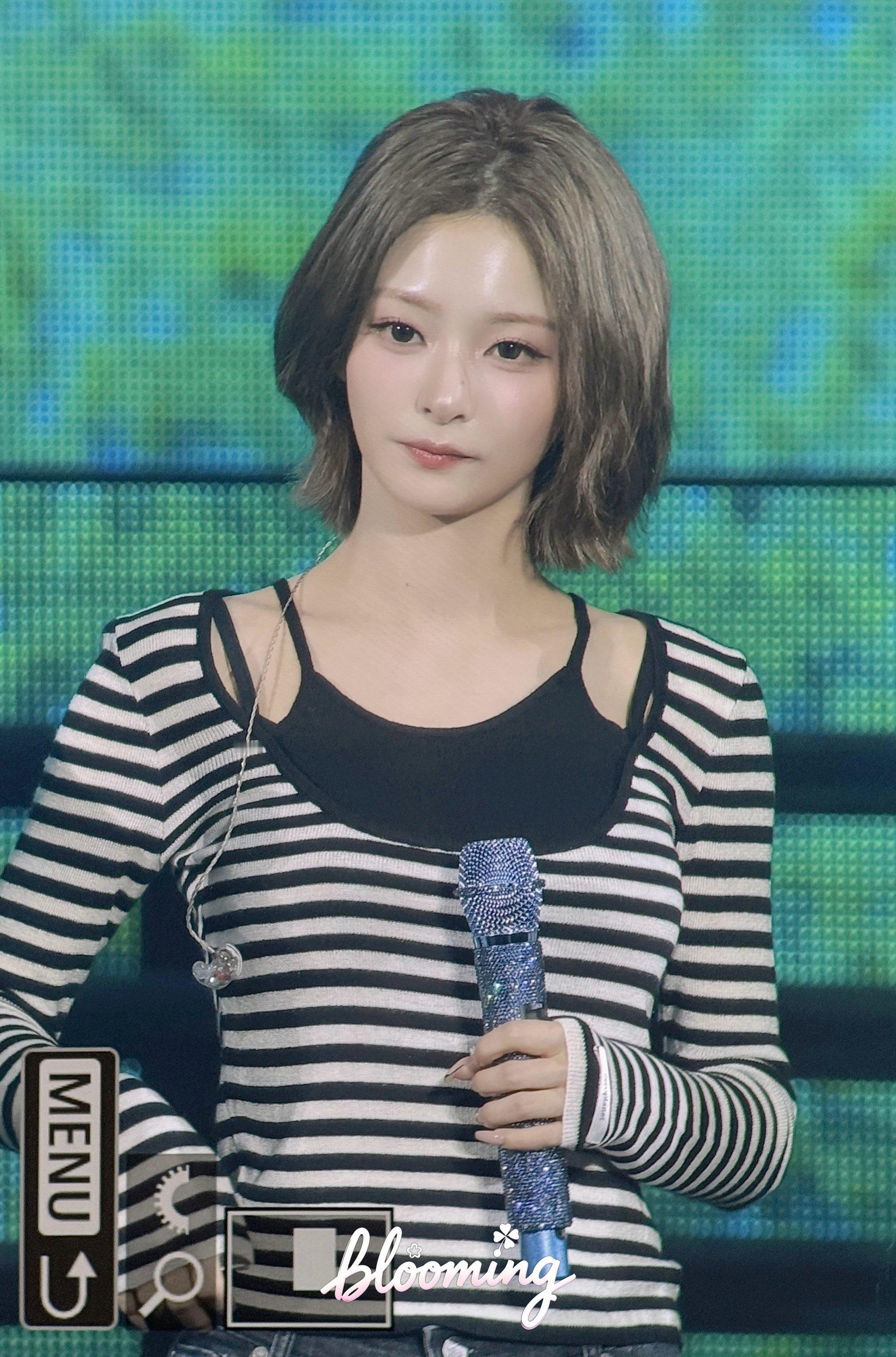 李娜炅  🐣氧气笑颜李娜炅 260906 亚巡首尔场D3 彩排饭拍pre ©b