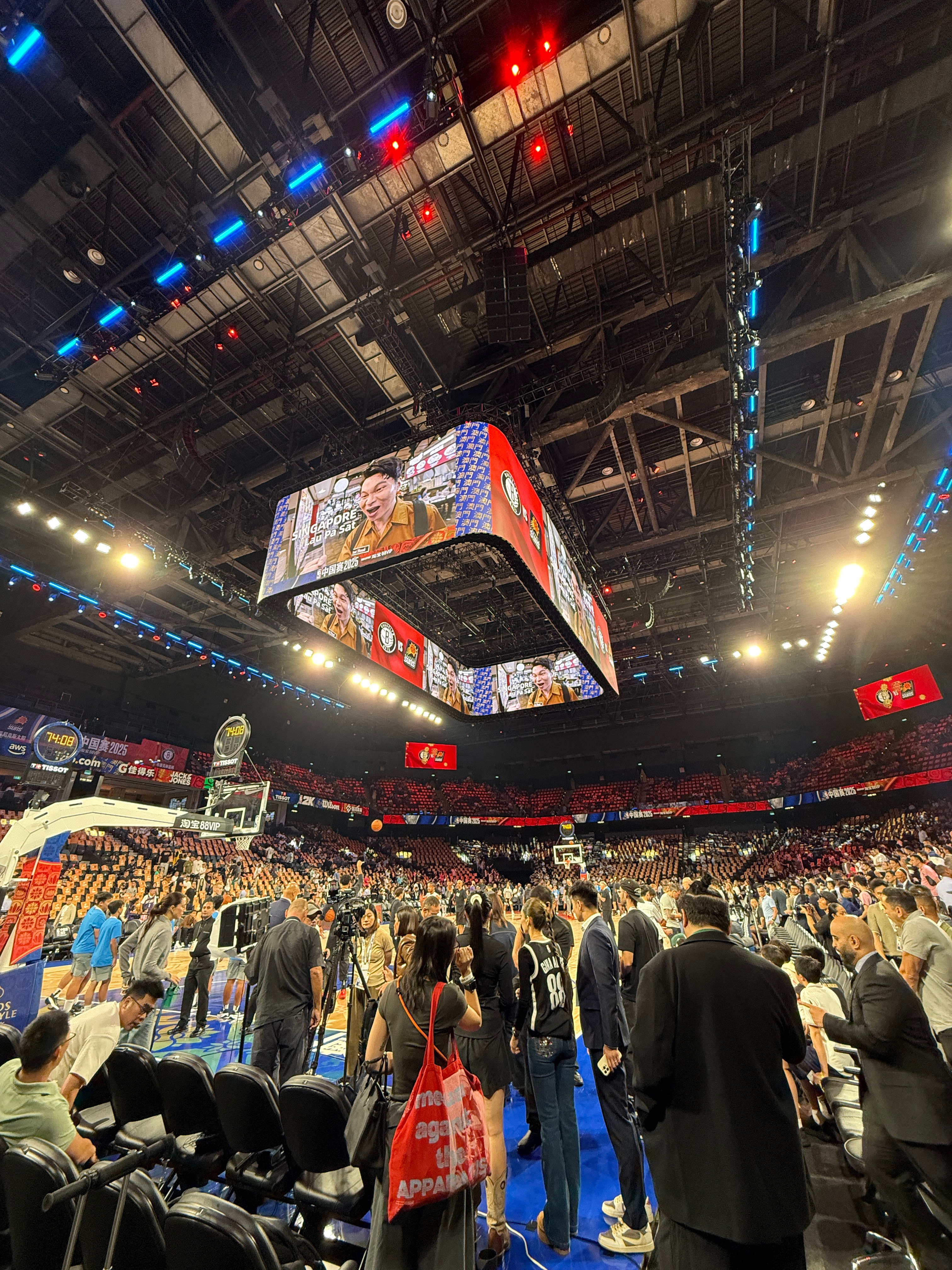 氛围是真到位了nba中国赛2025  ​​​