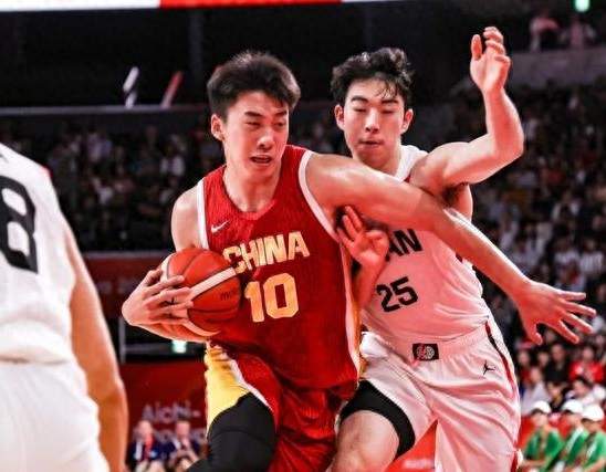 狂输20分无缘亚运决赛，男篮败给日本，问题到底出在哪