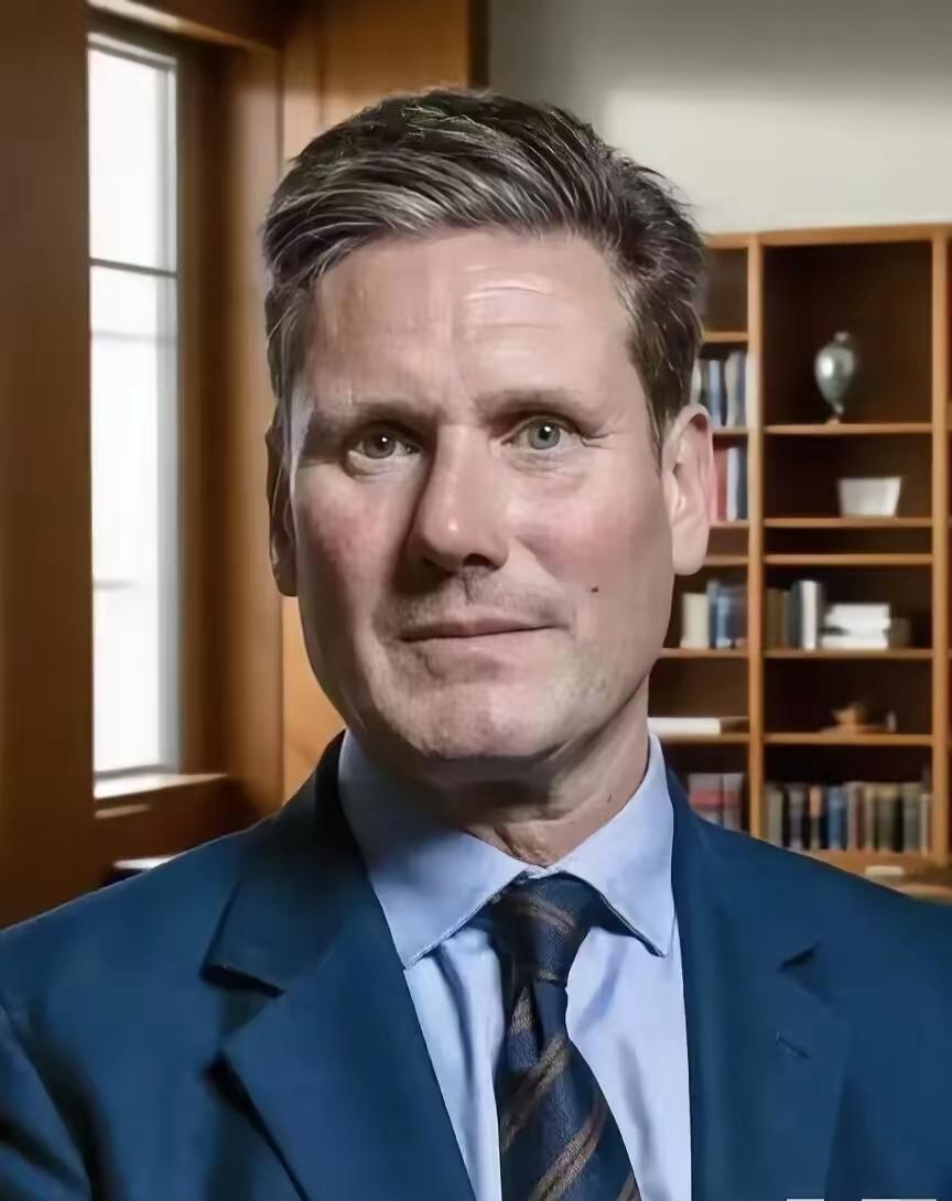 英国传来新消息
3月11日，英国海上贸易行动办公室发布紧急消息，一艘货轮在霍尔木