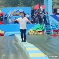 【正观快评：文旅局长参加闯关节目，评论区何以变申论区？】